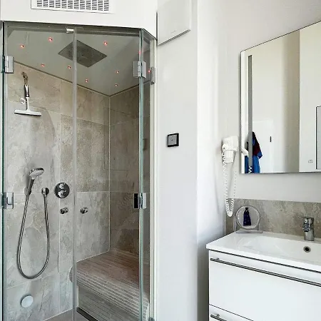 4 Star In 3 * Wendtorf