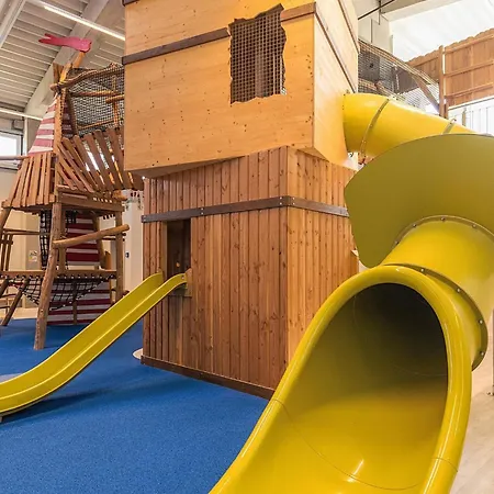 4 Star In 3 Wendtorf